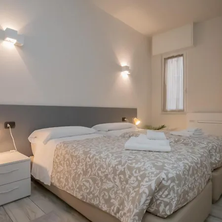 Casa Oleandri 菲纳莱利古雷